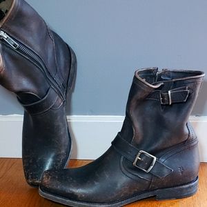 Frye men's boots (New with tag)